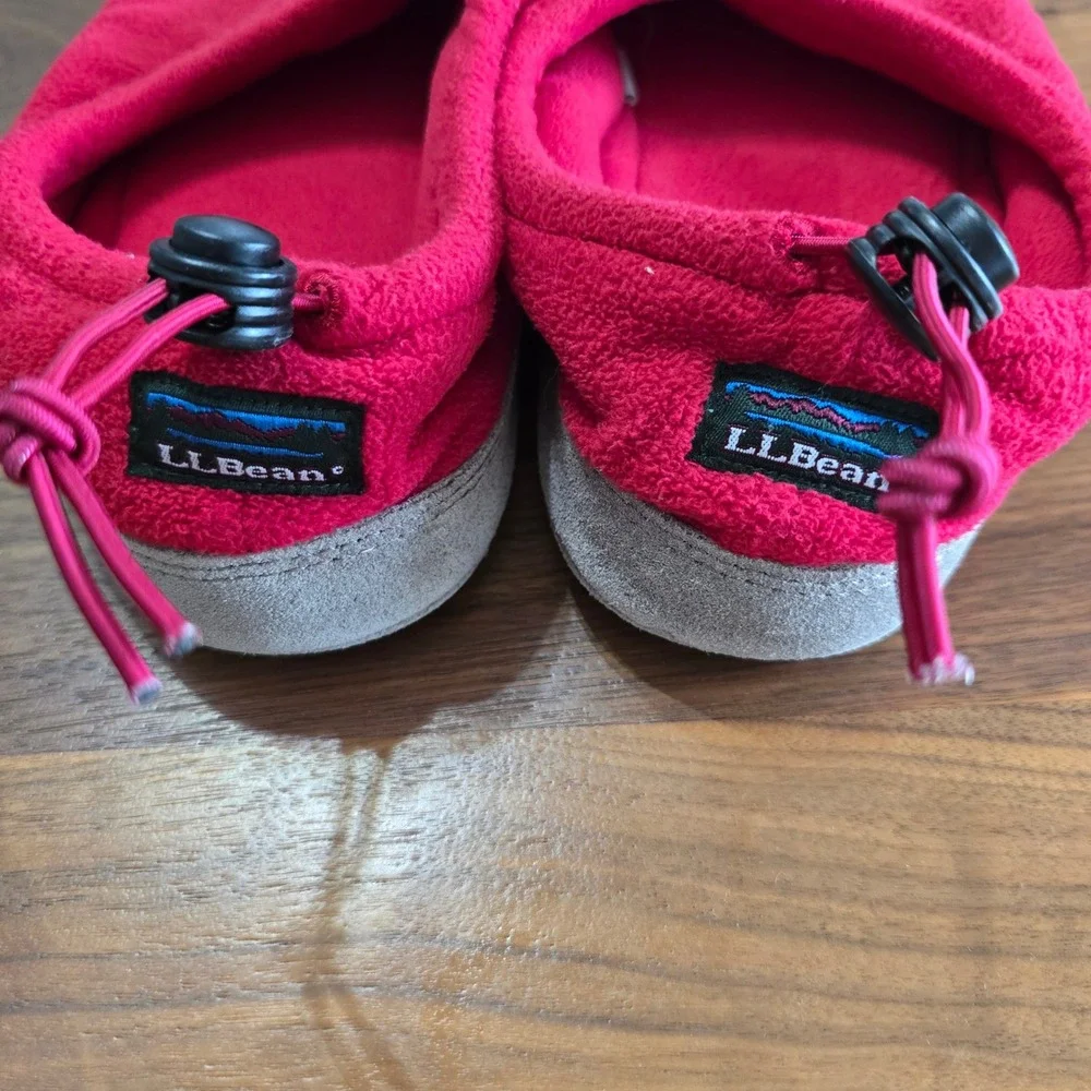 LL Bean Fleece Slippers Boys Size 5-6 Red Adjustable Toggle House Shoes OBMS640